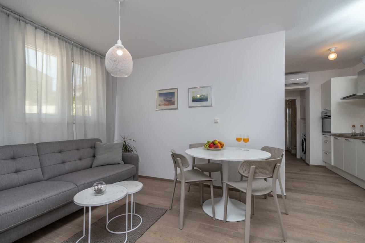 Apartments Flora Trogir Exteriér fotografie