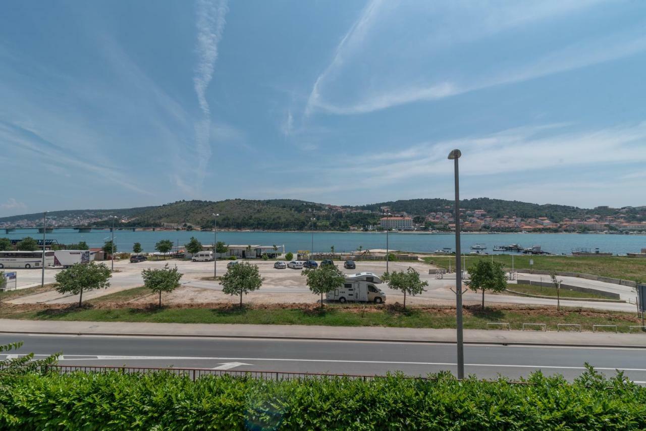 Apartments Flora Trogir Exteriér fotografie