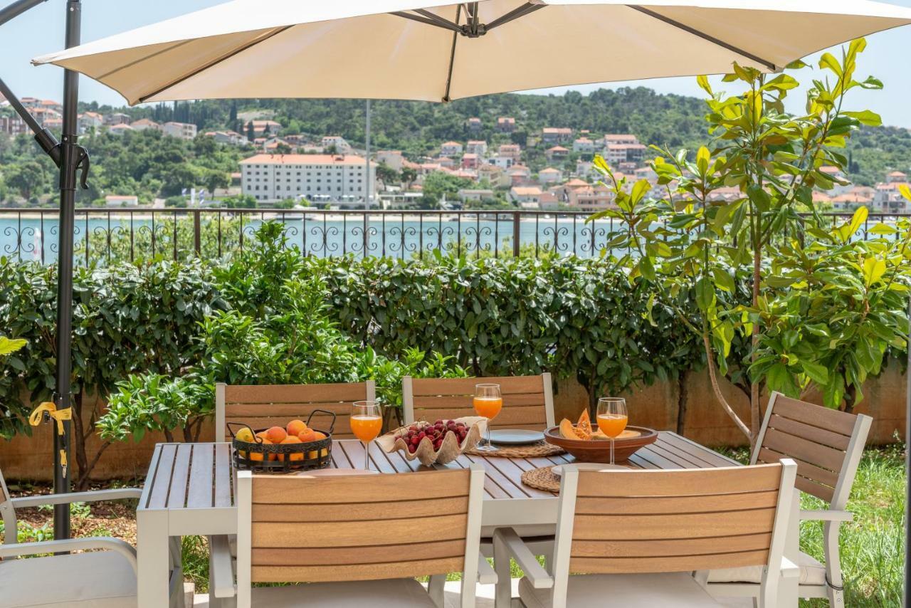 Apartments Flora Trogir Exteriér fotografie