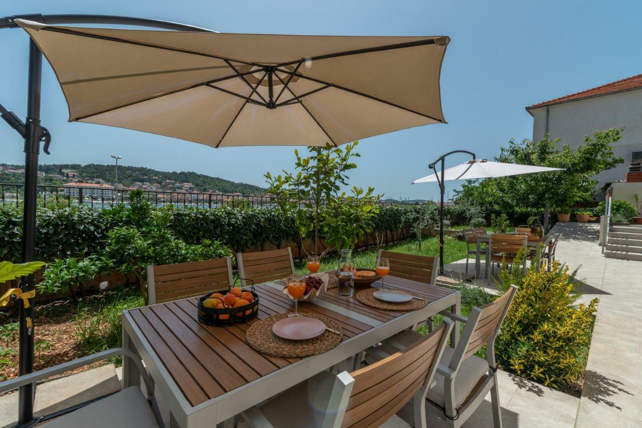 Apartments Flora Trogir Exteriér fotografie